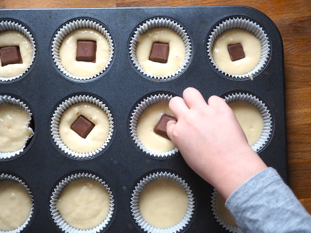 Dziecinnie proste muffinki z czekoladą