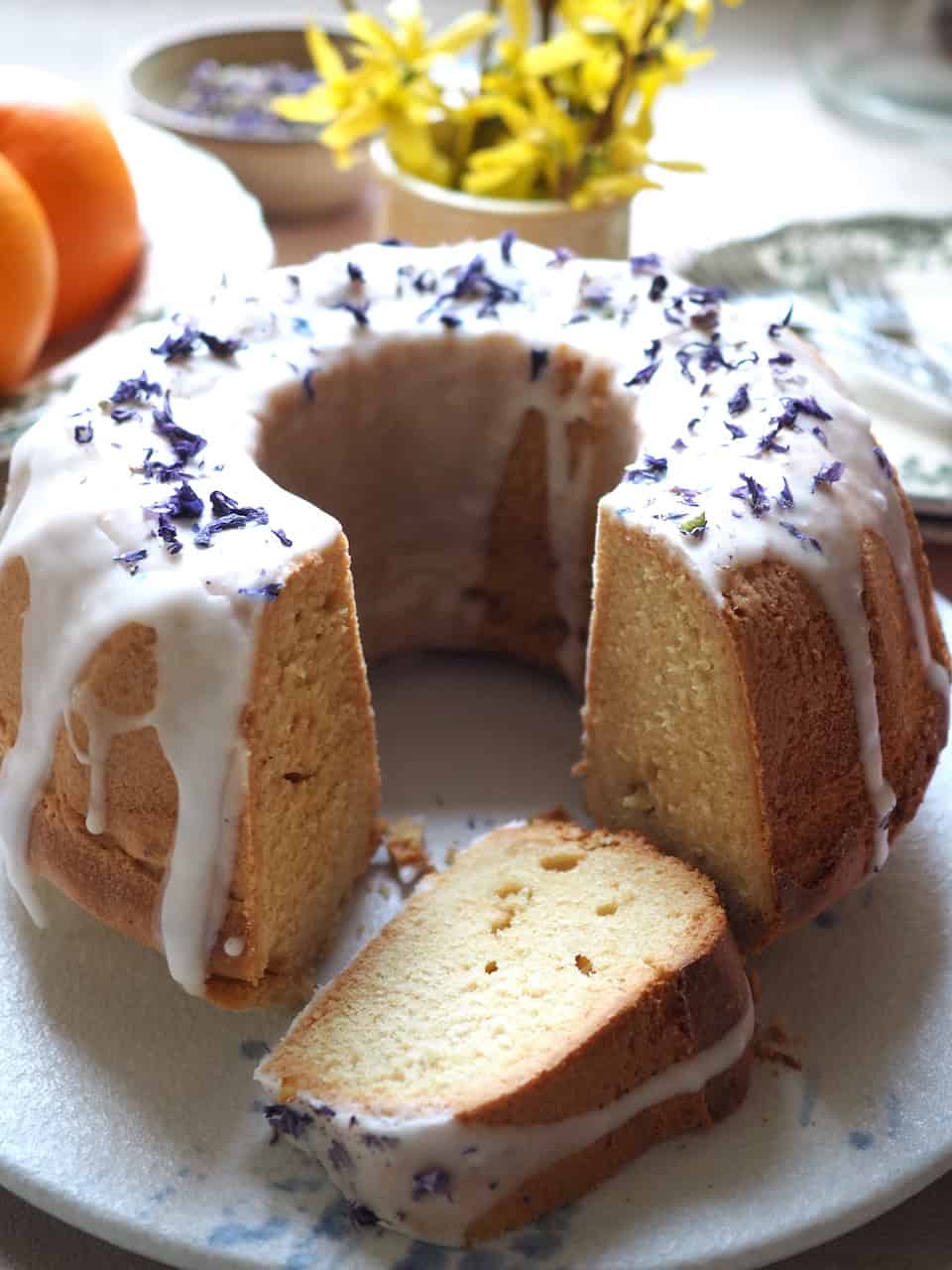 Babka wielkanocna z twarogiem